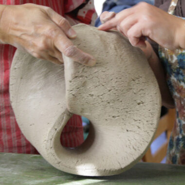 Künstlerisches Gestalten mit Ton